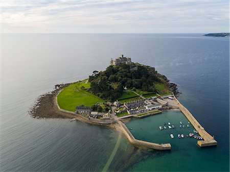 St. Michaels Mount, Marazion, Cornwall, England, United Kingdom, Europe Stock Photo - Premium Royalty-Free, Code: 6119-09074923