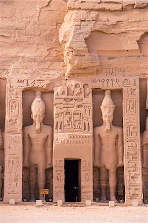 simsearch:700-01182732,k - The small temple, dedicated to Nefertari and adorned with statues of the King and Queen, Abu Simbel, UNESCO World Heritage Site, Egypt, North Africa, Africa Stock Photo - Premium Royalty-Free, Code: 6119-09085430