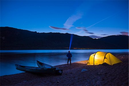 simsearch:862-03713411,k - Camping at Loch Ness at night while canoeing the Caledonian Canal, Scottish Highlands, Scotland, United Kingdom, Europe Stock Photo - Premium Royalty-Free, Code: 6119-09147125
