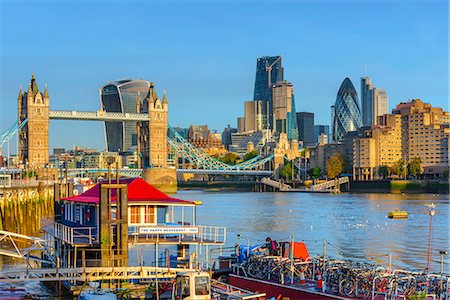 simsearch:649-08922723,k - Tower Bridge over River Thames and City of London skyline, London, England, United Kingdom, Europe Stock Photo - Premium Royalty-Free, Code: 6119-09161967
