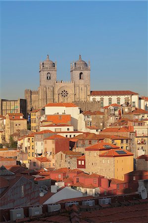 simsearch:6119-07541502,k - Se Cathedral at sunset, Ribeira District, UNESCO World Heritage Site, Porto (Oporto), Portugal, Europe Stock Photo - Premium Royalty-Free, Code: 6119-09101693