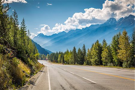 Scenic view of the mountains aligning the Trans Canada Highway in Glacier National Park, British Columbia, Canada, North America Stock Photo - Premium Royalty-Free, Code: 6119-09127144