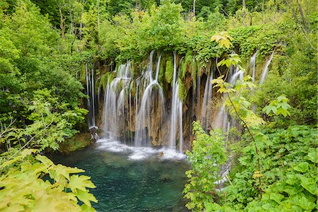 european waterfalls - Plitvice Lakes National Park, UNESCO World Heritage Site, Croatia, Europe Stock Photo - Premium Royalty-Free, Code: 6119-09127115