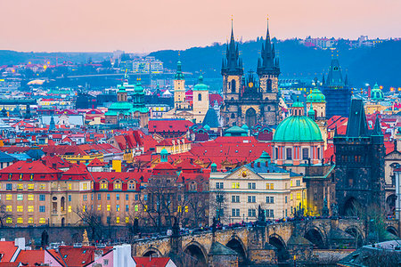 simsearch:841-06341441,k - Stare Mesto, including Charles Bridge (Karluv Most) and Church of Our Lady Before Tyn, Stare Mesto (Old Town), UNESCO World Heritage Site, Prague, Czech Republic, Europe Stock Photo - Premium Royalty-Free, Code: 6119-09253430