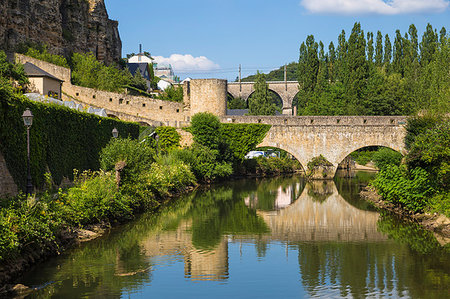 Stierchen stone footbridge and Wenzel wall, Luxembourg City, Luxembourg, Europe Stock Photo - Premium Royalty-Free, Code: 6119-09213966