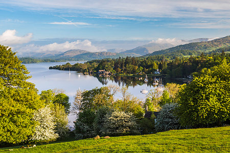 simsearch:841-07590500,k - Sailing boats at Windermere at sunrise, Lake District  National Park, UNESCO World Heritage Site, Cumbria, England, United Kingdom, Europe Stock Photo - Premium Royalty-Free, Code: 6119-09213979