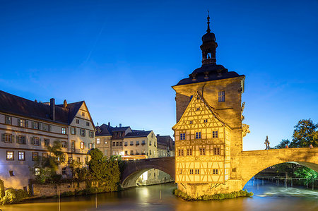 simsearch:400-06138816,k - Altes Rathaus (Old Town Hall) at dusk, Bamberg, UNESCO World Heritage Site, Bavaria, Germany, Europe Photographie de stock - Premium Libres de Droits, Code: 6119-09228983