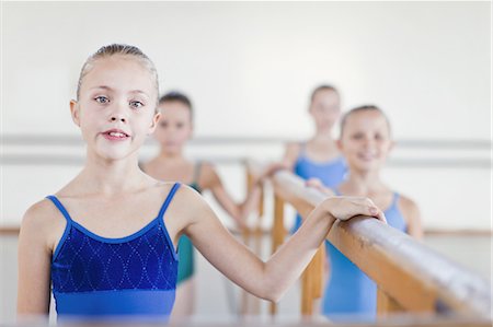simsearch:6122-07700269,k - Ballet dancers standing at barre Stock Photo - Premium Royalty-Free, Code: 6122-07700332