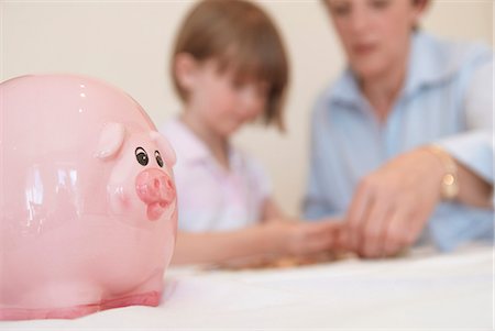 simsearch:628-07072734,k - Close up of childs piggy bank Stock Photo - Premium Royalty-Free, Code: 6122-07706423