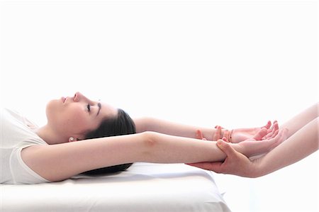 simsearch:649-06164622,k - Woman having wrist massage in spa Stock Photo - Premium Royalty-Free, Code: 6122-07707139