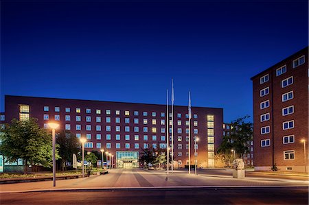 Sweden, Stockholm, Hospital Karolinska at night Stock Photo - Premium Royalty-Free, Code: 6126-08644462