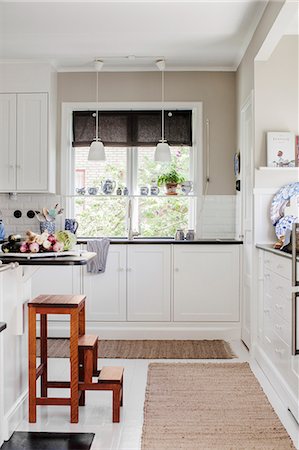 sweden window lamp - Domestic kitchen Stock Photo - Premium Royalty-Free, Code: 6126-09102559