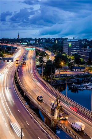 simsearch:6126-08643547,k - Elevated view of bridge in Stockholm Fotografie stock - Premium Royalty-Free, Codice: 6126-09104045