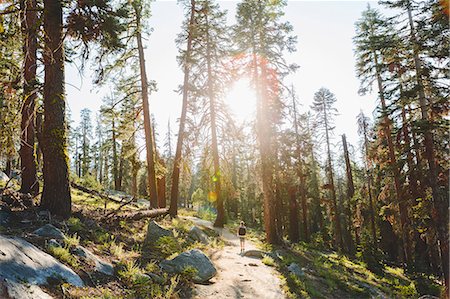 Man hiking at Taft Point Trail Stock Photo - Premium Royalty-Free, Code: 6126-09104169