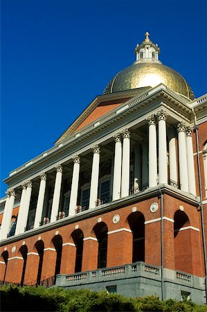 simsearch:625-00805879,k - Low angle view of a building, Massachusetts State Capitol, Boston, Massachusetts, USA Stock Photo - Premium Royalty-Free, Code: 625-00804484