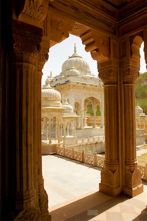 pillars arch corridor - Building viewed from an archway, Royal Gaitor through an arch, Jaipur, Rajasthan, India Stock Photo - Premium Royalty-Free, Code: 625-00804522