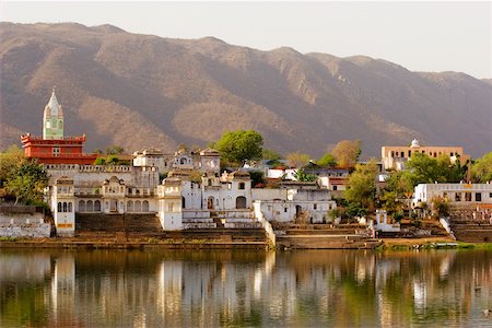 pushkar - Buildings along a lake, Holy lake Pushkar, Rajasthan, India Stock Photo - Premium Royalty-Free, Code: 625-00804860