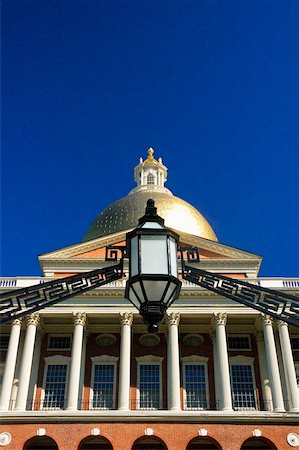 simsearch:625-00805879,k - Low angle view of a building, Massachusetts State Capitol, Boston, Massachusetts, USA Stock Photo - Premium Royalty-Free, Code: 625-00805180