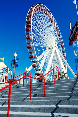 simsearch:625-00805928,k - Low angle view of a ferris wheel, Navy Pier Park, Chicago, Illinois USA Stock Photo - Premium Royalty-Free, Code: 625-00805716