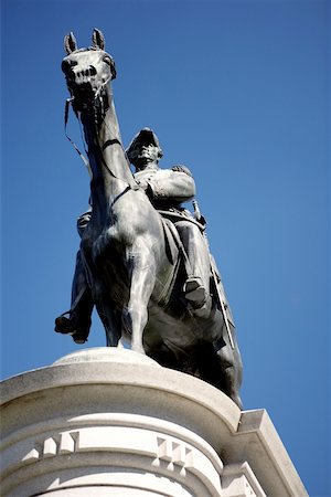 simsearch:625-00805879,k - Low angle view of the statue of a man on a horse, Washington DC, USA Stock Photo - Premium Royalty-Free, Code: 625-00806552