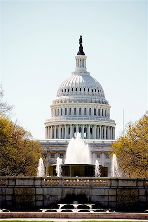simsearch:625-00805879,k - Fountain in front of the Capitol Building, Washington DC, USA Stock Photo - Premium Royalty-Free, Code: 625-00806610