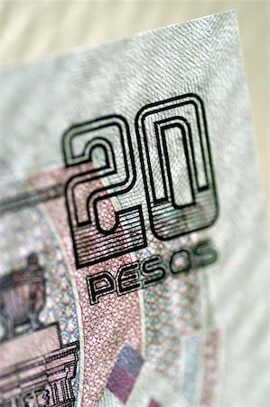 simsearch:625-00801281,k - Extreme close-up of Mexican 20 Pesos bank note Stock Photo - Premium Royalty-Free, Code: 625-00801229