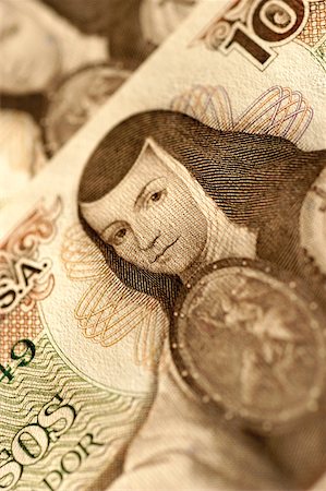 simsearch:625-00801281,k - Picture of nun on a ten bank note close-up Stock Photo - Premium Royalty-Free, Code: 625-00801235
