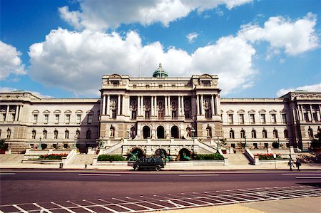 simsearch:625-00840464,k - Vehicle in front of a government building, Library of Congress, Washington DC, USA Stock Photo - Premium Royalty-Free, Code: 625-00840549