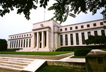 simsearch:625-00840464,k - Low angle view of a government building, Federal Reserve Building, Washington DC, USA Stock Photo - Premium Royalty-Free, Code: 625-00840540