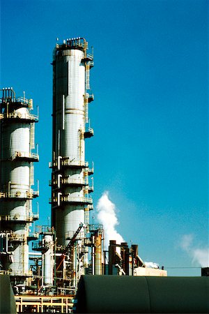 Towers in a chemical plant, Chicago, Illinois, USA Stock Photo - Premium Royalty-Free, Code: 625-00898614