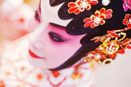 Close-up of a female opera performer, Hong Kong, China Stock Photo - Premium Royalty-Free, Code: 625-01094361