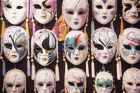 Close-up of masquerade masks, Venice, Veneto, Italy Foto de stock - Sin royalties Premium, Código: 625-01094578