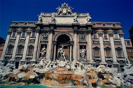 simsearch:625-01751332,k - Fountain in front of a building, Trevi Fountain, Rome, Italy Stock Photo - Premium Royalty-Free, Code: 625-01095214