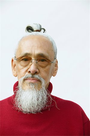 Portrait of a senior man wearing eyeglasses Stock Photo - Premium Royalty-Free, Code: 625-01096044