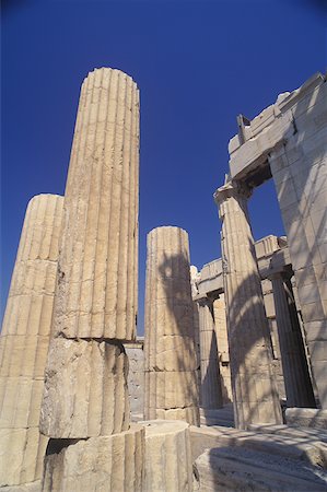 simsearch:630-03481463,k - Low angle view of columns at an old ruin, Parthenon, Athens, Greece Stock Photo - Premium Royalty-Free, Code: 625-01098336