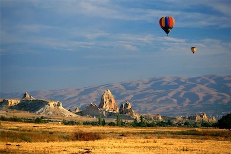 simsearch:625-00801301,k - Hot air balloons in the sky, Uchisar, Cappadocia, Turkey Stock Photo - Premium Royalty-Free, Code: 625-01250179