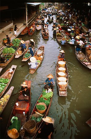 simsearch:630-03479347,k - High angle view of a floating market, Bangkok, Thailand Stock Photo - Premium Royalty-Free, Code: 625-01260578