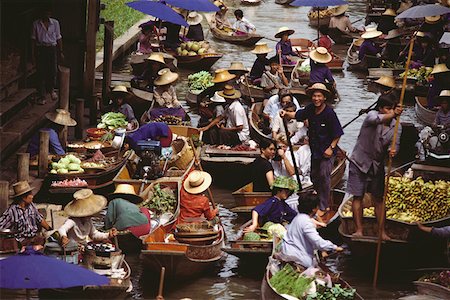simsearch:630-03479347,k - High angle view of a floating market, Bangkok, Thailand Stock Photo - Premium Royalty-Free, Code: 625-01261199