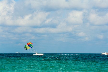 simsearch:625-00801301,k - Parachute attached to a boat Stock Photo - Premium Royalty-Free, Code: 625-01263249