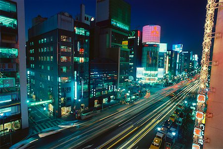 simsearch:625-00806447,k - High angle view of traffic on the road, Ginza, Tokyo Prefecture, Japan Stock Photo - Premium Royalty-Free, Code: 625-01263576