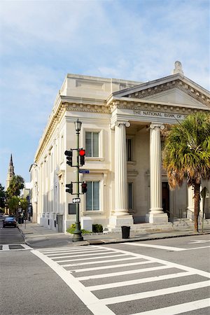 simsearch:625-01094222,k - Palm tree in front of a bank, National Bank of South Carolina, Charleston, South Carolina, USA Stock Photo - Premium Royalty-Free, Code: 625-01750148