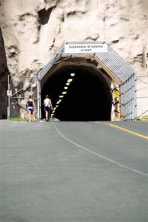 diamond head - Road passing through a tunnel, Diamond Head, Waikiki Beach, Honolulu, Oahu, Hawaii Islands, USA Stock Photo - Premium Royalty-Free, Code: 625-01751034