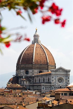 simsearch:625-01751332,k - Cathedral in a city, Duomo Santa Maria Del Fiore, Florence, Tuscany, Italy Stock Photo - Premium Royalty-Free, Code: 625-01751322