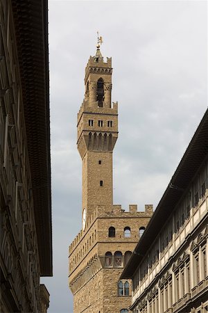 simsearch:625-01751332,k - Low angle view of a clock tower, Pallazo Vecchio, Piazza Della Signoria, Florence, Italy Stock Photo - Premium Royalty-Free, Code: 625-01751346