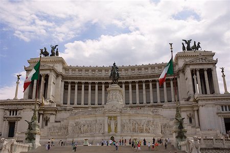 simsearch:625-01751332,k - Low angle view of a monument, Vittorio Emanuele Monument, Piazza Venezia, Rome, Italy Stock Photo - Premium Royalty-Free, Code: 625-01751424