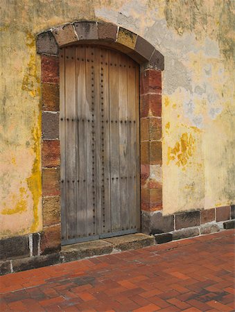 simsearch:625-01751647,k - Closed door in a wall, Old Panama Panama City, Panama Stock Photo - Premium Royalty-Free, Code: 625-01751652