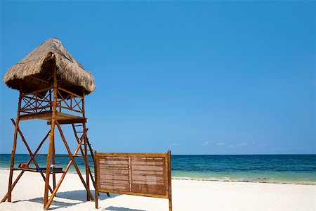 simsearch:625-00903103,k - Lifeguard hut and an information board on the beach, Cancun, Mexico Stock Photo - Premium Royalty-Free, Code: 625-01751862