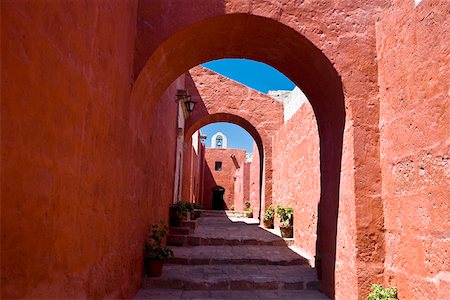 simsearch:625-01751647,k - Archway of a building, Santa Catalina Convent, Arequipa, Peru Stock Photo - Premium Royalty-Free, Code: 625-01753369