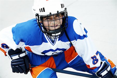 simsearch:625-01748893,k - Portrait of a boy playing ice hockey Stock Photo - Premium Royalty-Free, Code: 625-02266348