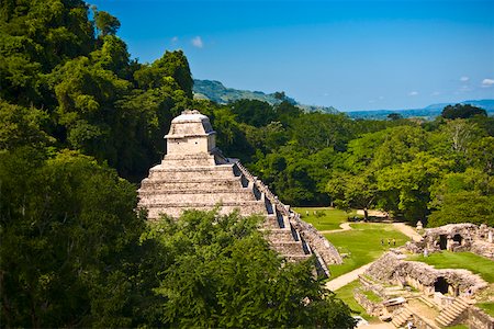 simsearch:630-03481463,k - High angle view of old ruins of buildings, Templo De los Inscripciones, Palenque, Chiapas, Mexico Stock Photo - Premium Royalty-Free, Code: 625-02267857